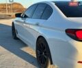 Белый БМВ 5 Серия, объемом двигателя 3 л и пробегом 220 тыс. км за 28500 $, фото 25 на Automoto.ua