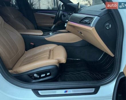 Белый БМВ 5 Серия, объемом двигателя 2 л и пробегом 141 тыс. км за 28999 $, фото 33 на Automoto.ua