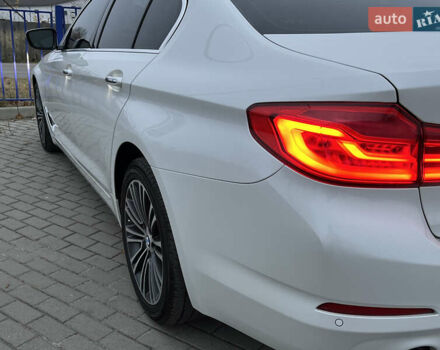 Белый БМВ 5 Серия, объемом двигателя 2 л и пробегом 196 тыс. км за 23000 $, фото 11 на Automoto.ua