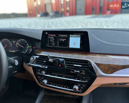 Білий БМВ 5 Серія, об'ємом двигуна 3 л та пробігом 153 тис. км за 29000 $, фото 24 на Automoto.ua