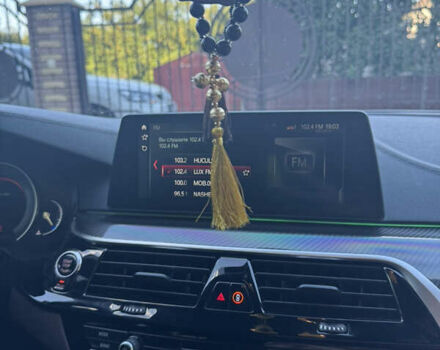 Белый БМВ 5 Серия, объемом двигателя 3 л и пробегом 180 тыс. км за 35400 $, фото 36 на Automoto.ua