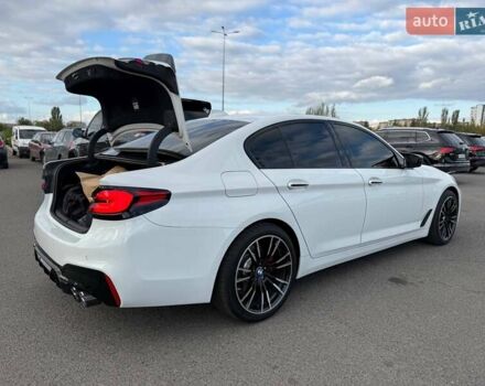 Білий БМВ 5 Серія, об'ємом двигуна 2 л та пробігом 115 тис. км за 26500 $, фото 33 на Automoto.ua