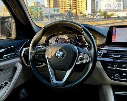 Белый БМВ 5 Серия, объемом двигателя 2 л и пробегом 83 тыс. км за 28800 $, фото 64 на Automoto.ua