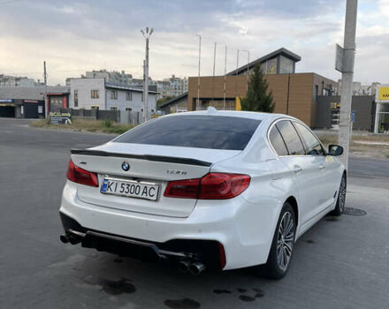 Білий БМВ 5 Серія, об'ємом двигуна 2 л та пробігом 96 тис. км за 25500 $, фото 1 на Automoto.ua