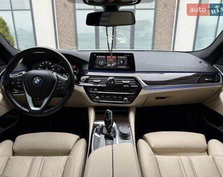 Білий БМВ 5 Серія, об'ємом двигуна 2 л та пробігом 153 тис. км за 23900 $, фото 21 на Automoto.ua