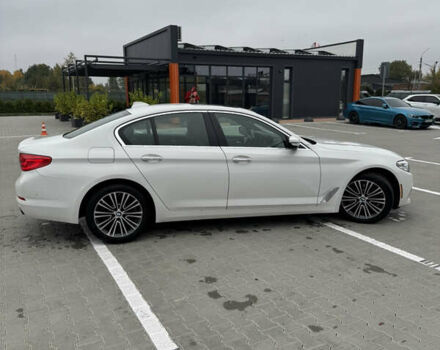 Белый БМВ 5 Серия, объемом двигателя 2 л и пробегом 157 тыс. км за 24500 $, фото 6 на Automoto.ua