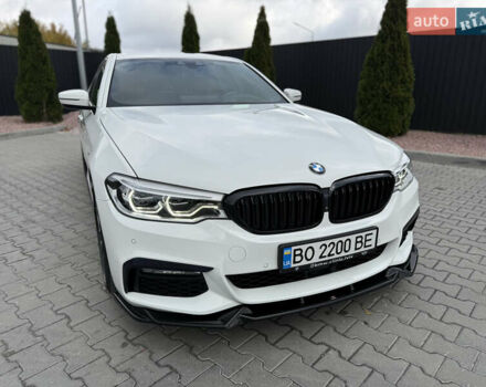 Білий БМВ 5 Серія, об'ємом двигуна 3 л та пробігом 128 тис. км за 40999 $, фото 2 на Automoto.ua