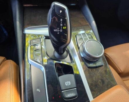 Білий БМВ 5 Серія, об'ємом двигуна 2 л та пробігом 70 тис. км за 13550 $, фото 10 на Automoto.ua