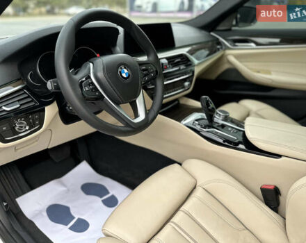 Белый БМВ 5 Серия, объемом двигателя 2 л и пробегом 135 тыс. км за 26500 $, фото 9 на Automoto.ua