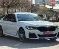 Белый БМВ 5 Серия, объемом двигателя 3 л и пробегом 116 тыс. км за 35400 $, фото 1 на Automoto.ua