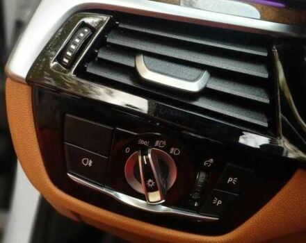 Белый БМВ 5 Серия, объемом двигателя 3 л и пробегом 115 тыс. км за 19800 $, фото 11 на Automoto.ua