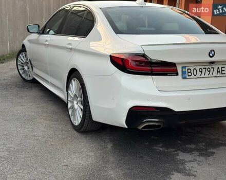 Белый БМВ 5 Серия, объемом двигателя 3 л и пробегом 157 тыс. км за 35499 $, фото 3 на Automoto.ua