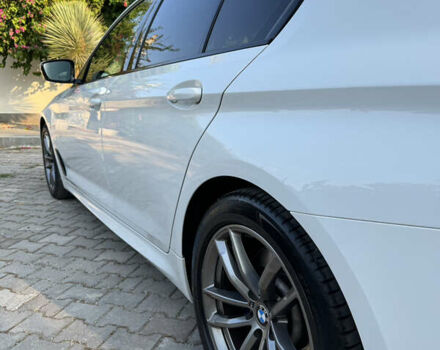 Белый БМВ 5 Серия, объемом двигателя 2 л и пробегом 159 тыс. км за 35000 $, фото 2 на Automoto.ua