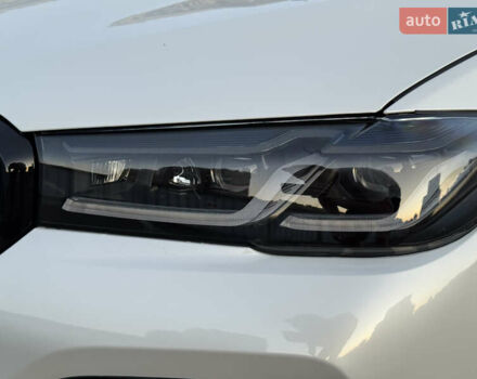 Белый БМВ 5 Серия, объемом двигателя 2 л и пробегом 70 тыс. км за 28888 $, фото 58 на Automoto.ua