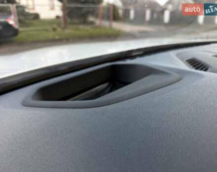 Белый БМВ 5 Серия, объемом двигателя 2 л и пробегом 215 тыс. км за 22950 $, фото 26 на Automoto.ua