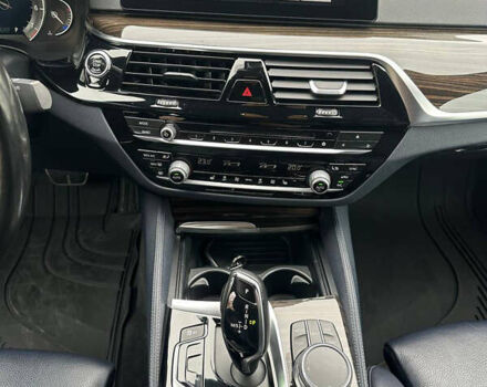 Белый БМВ 5 Серия, объемом двигателя 2 л и пробегом 85 тыс. км за 24500 $, фото 11 на Automoto.ua