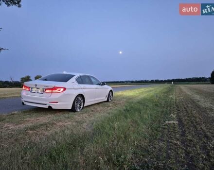 Белый БМВ 5 Серия, объемом двигателя 2 л и пробегом 103 тыс. км за 33000 $, фото 1 на Automoto.ua