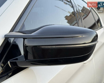 Белый БМВ 5 Серия, объемом двигателя 2 л и пробегом 70 тыс. км за 28888 $, фото 60 на Automoto.ua