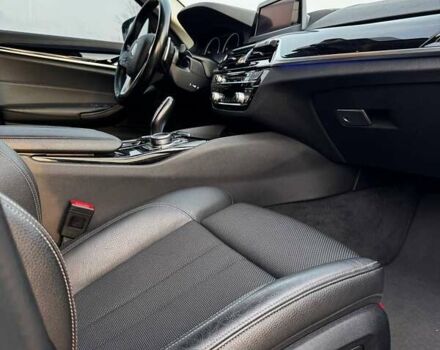 Белый БМВ 5 Серия, объемом двигателя 2 л и пробегом 155 тыс. км за 30499 $, фото 39 на Automoto.ua