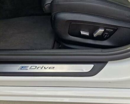 Білий БМВ 5 Серія, об'ємом двигуна 2 л та пробігом 165 тис. км за 27200 $, фото 70 на Automoto.ua