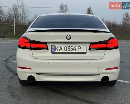Белый БМВ 5 Серия, объемом двигателя 2 л и пробегом 155 тыс. км за 30499 $, фото 25 на Automoto.ua