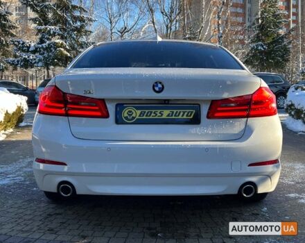 Белый БМВ 5 Серия, объемом двигателя 2 л и пробегом 176 тыс. км за 34200 $, фото 5 на Automoto.ua
