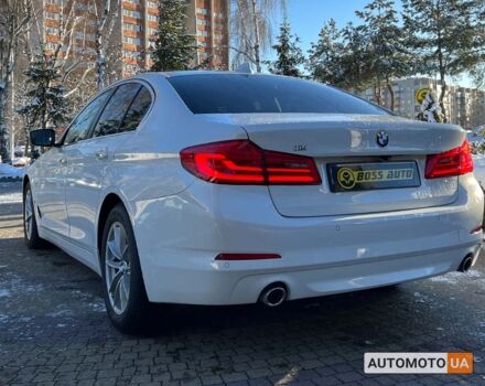 Белый БМВ 5 Серия, объемом двигателя 2 л и пробегом 176 тыс. км за 34200 $, фото 4 на Automoto.ua