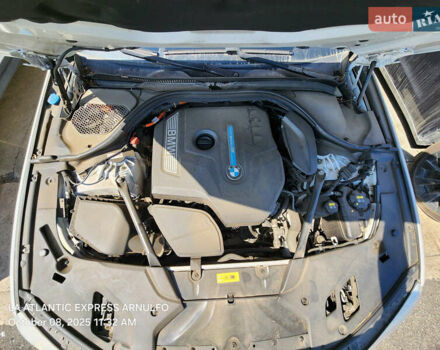 Белый БМВ 5 Серия, объемом двигателя 2 л и пробегом 172 тыс. км за 24999 $, фото 12 на Automoto.ua