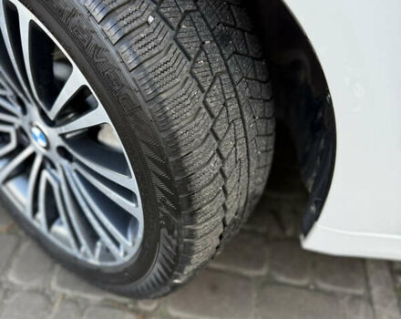 Белый БМВ 5 Серия, объемом двигателя 2 л и пробегом 215 тыс. км за 22950 $, фото 4 на Automoto.ua