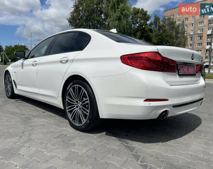 Белый БМВ 5 Серия, объемом двигателя 0 л и пробегом 240 тыс. км за 24500 $, фото 1 на Automoto.ua