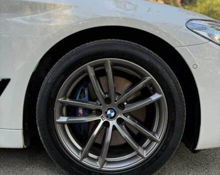 Белый БМВ 5 Серия, объемом двигателя 2 л и пробегом 159 тыс. км за 35000 $, фото 5 на Automoto.ua