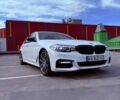 Белый БМВ 5 Серия, объемом двигателя 3 л и пробегом 125 тыс. км за 35100 $, фото 3 на Automoto.ua