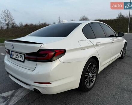 Белый БМВ 5 Серия, объемом двигателя 2 л и пробегом 155 тыс. км за 30499 $, фото 16 на Automoto.ua