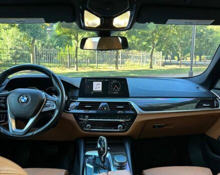 Белый БМВ 5 Серия, объемом двигателя 3 л и пробегом 130 тыс. км за 29999 $, фото 7 на Automoto.ua