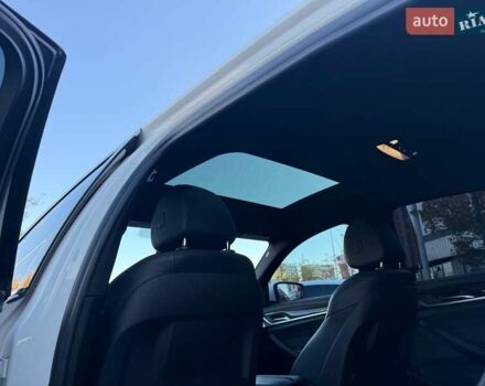 Белый БМВ 5 Серия, объемом двигателя 2 л и пробегом 118 тыс. км за 26990 $, фото 8 на Automoto.ua