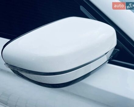 Білий БМВ 5 Серія, об'ємом двигуна 2.99 л та пробігом 121 тис. км за 40000 $, фото 26 на Automoto.ua