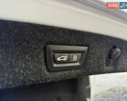 Белый БМВ 5 Серия, объемом двигателя 2 л и пробегом 215 тыс. км за 22950 $, фото 38 на Automoto.ua