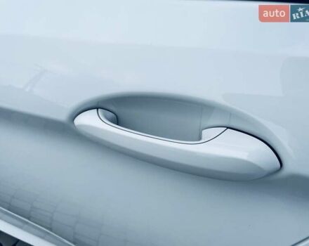 Білий БМВ 5 Серія, об'ємом двигуна 2.99 л та пробігом 121 тис. км за 40000 $, фото 23 на Automoto.ua