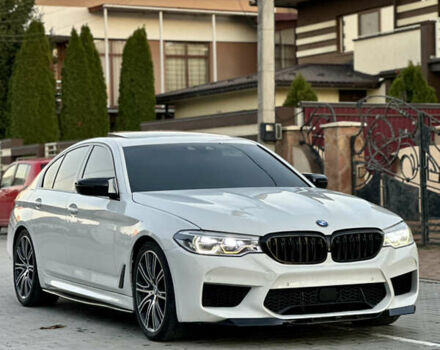 Белый БМВ 5 Серия, объемом двигателя 3 л и пробегом 204 тыс. км за 27500 $, фото 5 на Automoto.ua