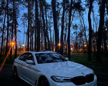 Белый БМВ 5 Серия, объемом двигателя 3 л и пробегом 35 тыс. км за 38000 $, фото 28 на Automoto.ua