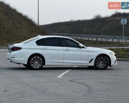 Белый БМВ 5 Серия, объемом двигателя 2 л и пробегом 155 тыс. км за 30499 $, фото 13 на Automoto.ua