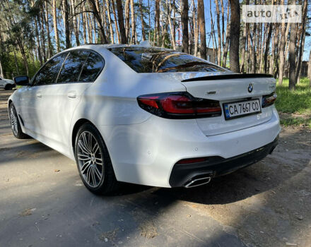 Белый БМВ 5 Серия, объемом двигателя 3 л и пробегом 35 тыс. км за 38000 $, фото 19 на Automoto.ua