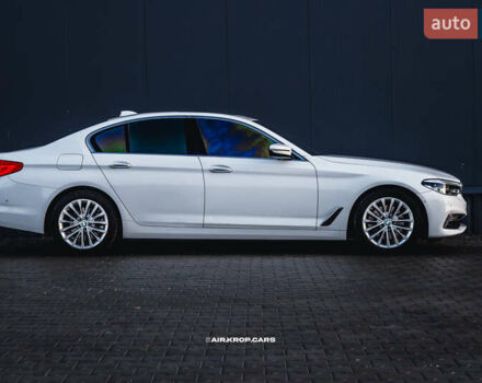 Белый БМВ 5 Серия, объемом двигателя 2 л и пробегом 175 тыс. км за 30000 $, фото 3 на Automoto.ua