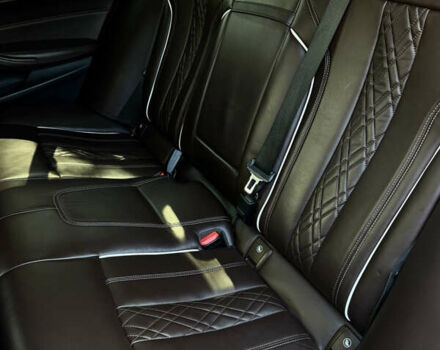 Белый БМВ 5 Серия, объемом двигателя 2 л и пробегом 159 тыс. км за 35000 $, фото 9 на Automoto.ua