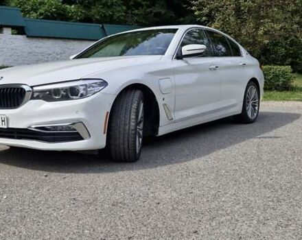 Белый БМВ 5 Серия, объемом двигателя 2 л и пробегом 168 тыс. км за 25100 $, фото 1 на Automoto.ua