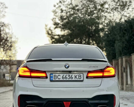 Белый БМВ 5 Серия, объемом двигателя 3 л и пробегом 204 тыс. км за 27500 $, фото 17 на Automoto.ua