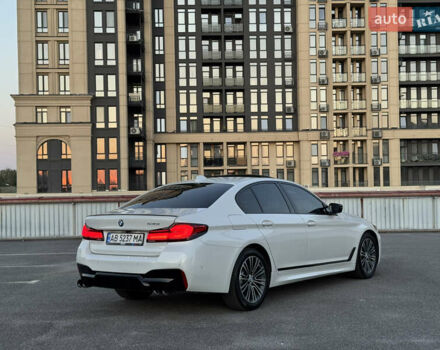 Белый БМВ 5 Серия, объемом двигателя 2 л и пробегом 70 тыс. км за 28888 $, фото 38 на Automoto.ua