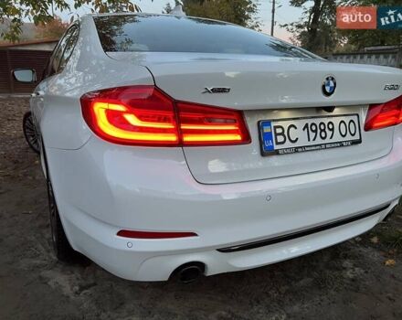 Белый БМВ 5 Серия, объемом двигателя 2 л и пробегом 40 тыс. км за 29999 $, фото 3 на Automoto.ua