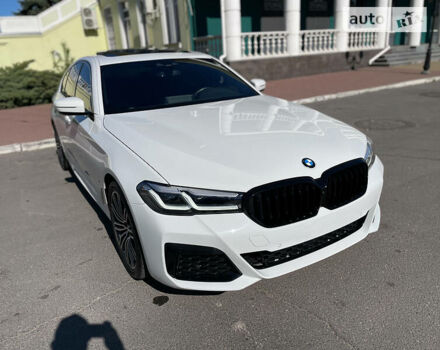 Белый БМВ 5 Серия, объемом двигателя 3 л и пробегом 35 тыс. км за 38000 $, фото 8 на Automoto.ua