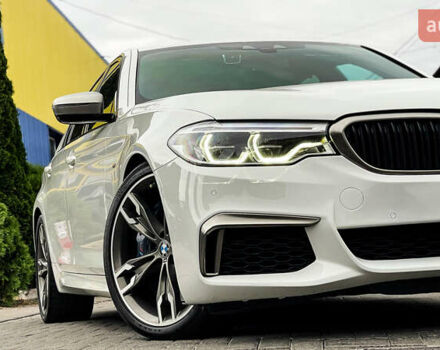 Білий БМВ 5 Серія, об'ємом двигуна 3 л та пробігом 88 тис. км за 60000 $, фото 1 на Automoto.ua